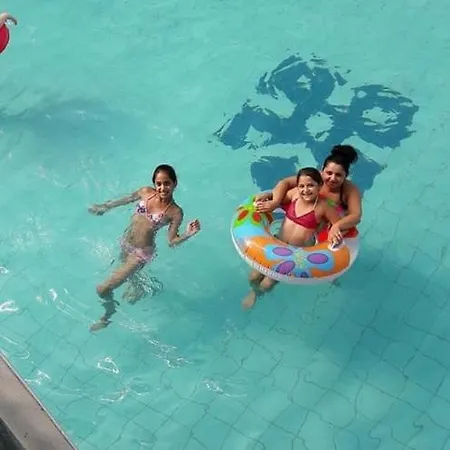 Aparthotel Castrum Camping Thermal Galambok